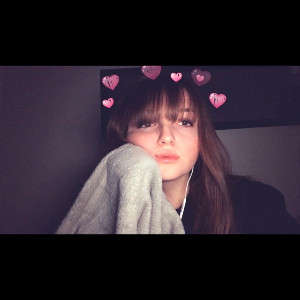 Meet your Posher, Jessica